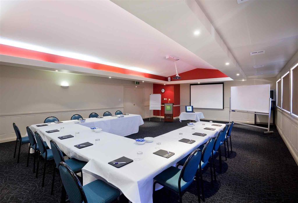 Ibis Styles Canberra Exterior foto