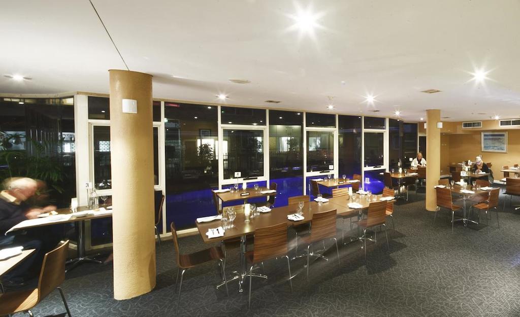 Ibis Styles Canberra Exterior foto